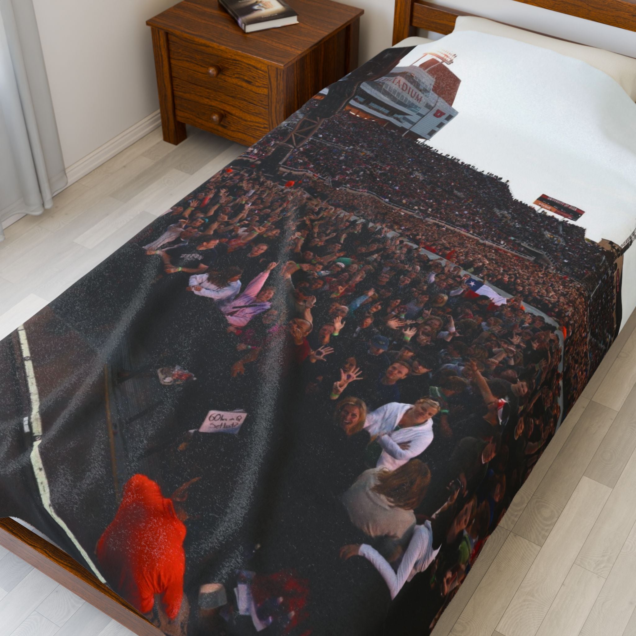 Velveteen Plush Blanket